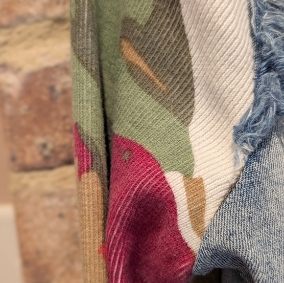 Desigual Embellished Light Wash Denim Jacket with Multicolor Floral Sleeves - Picture 5 of 9